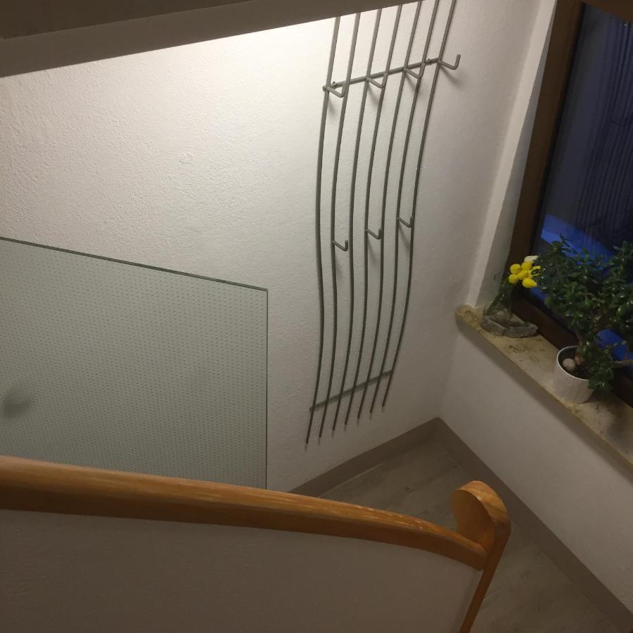 Unter Dem Dach Mit Parkplatz Apartment BRE Екстериор снимка
