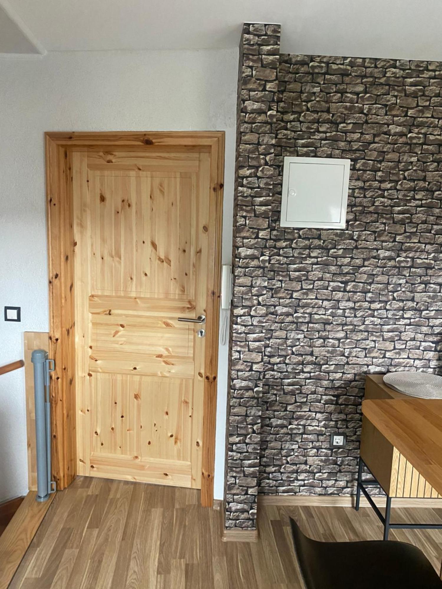 Unter Dem Dach Mit Parkplatz Apartment BRE Екстериор снимка
